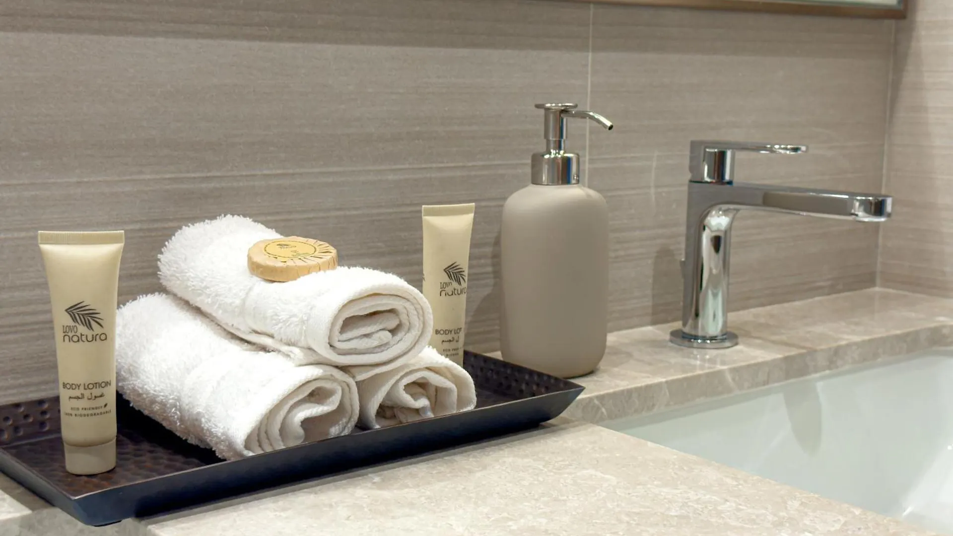 Grande Signature Residences 2Br - Epic Burj Khalifa View For 8-Guests Dubai