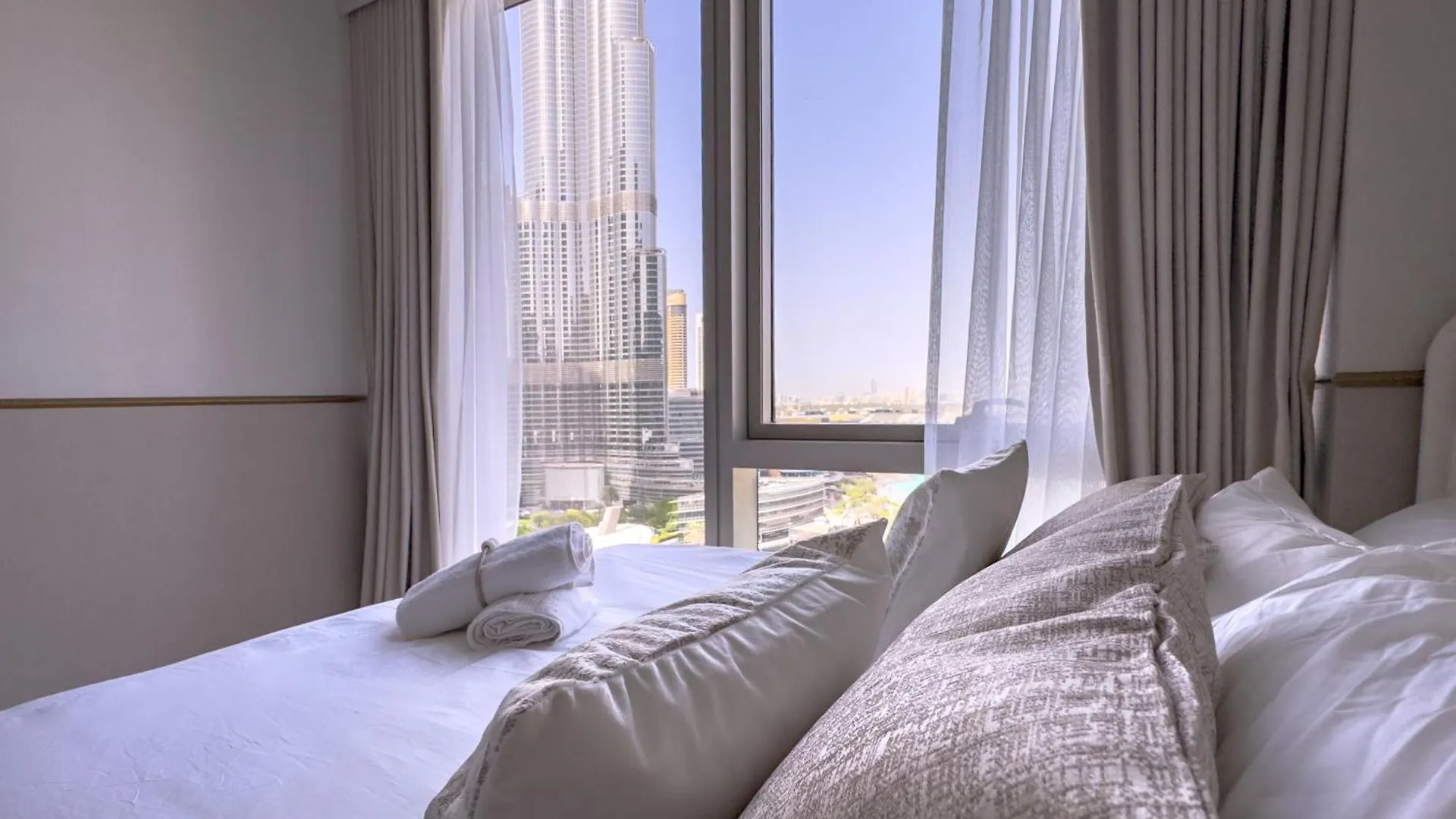 Grande Signature Residences 2Br - Epic Burj Khalifa View For 8-Guests Dubai 0*,  United Arab Emirates